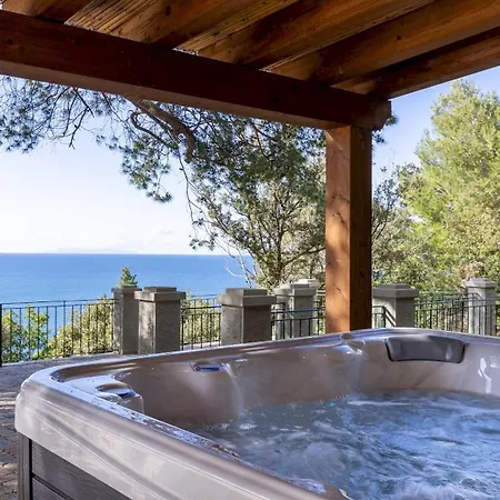 Meraviglia 8, Emma Willa Nisporto