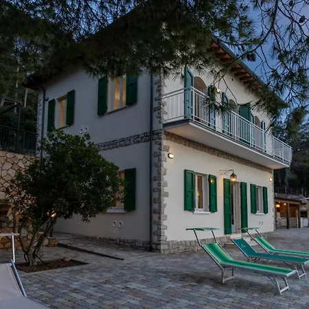 Βίλα Meraviglia 8, Emma